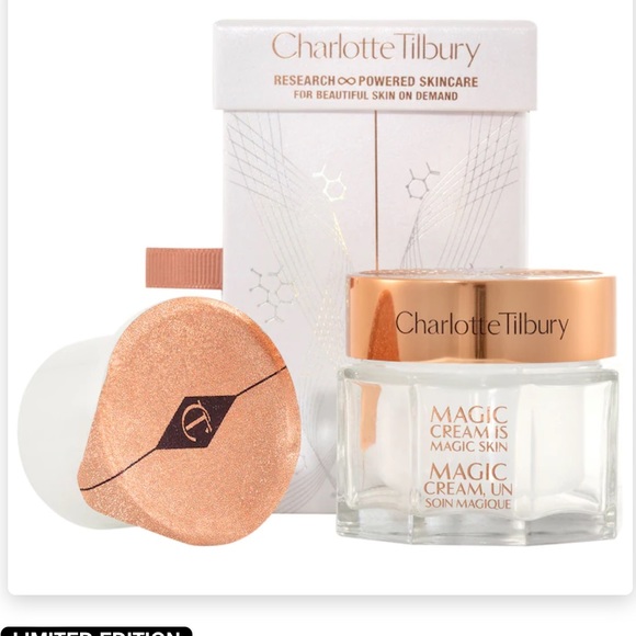 Charlotte Tilbury CHARLOTTE'S MAGIC CREAM & REFILL SET
LIMITED EDITION - Picture 3 of 13